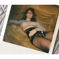 tove lo twitter mar17-tCw0lpe5.jpg